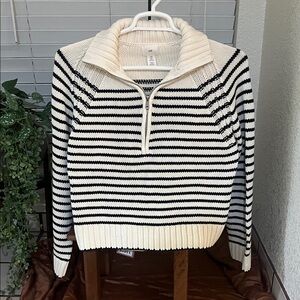 H&M Sweater nautical rib-knit blue & white stripe with half-zip closure. Size M.